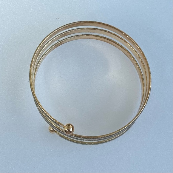 Vintage Spiral Gold Tone Bangle Glitters Three Layers 8” - Picture 4 of 8